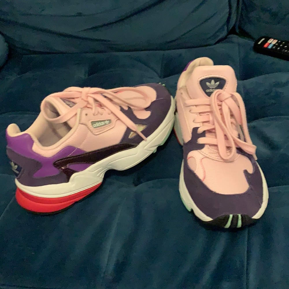 adidas falcon sneakers